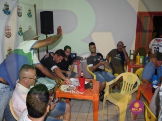 
<a style='margin-left: 5px;' class='btn btn-xs btn-social btn-facebook' href='https://www.facebook.com/sharer/sharer.php?u=https://www.boladovale.com.br/imgs/800-800-90/conteudo/fotos/1437/img7940.jpg' rel='popup' data-width='500' data-height='400'><i class='fa fa-facebook'></i>Compartilhar <span class='hidden-xs'>no Facebook</span>
</a> 
<a class='btn btn-default btn-xs' target='_blank' href='imgs/800-800-90/conteudo/fotos/1437/img7940.jpg'>
<span class='glyphicon glyphicon-cloud-download'></span> Salvar
</a> 
<span></span>