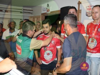 
<a style='margin-left: 5px;' class='btn btn-xs btn-social btn-facebook' href='https://www.facebook.com/sharer/sharer.php?u=https://www.boladovale.com.br/imgs/800-800-90/conteudo/fotos/1437/img7972.jpg' rel='popup' data-width='500' data-height='400'><i class='fa fa-facebook'></i>Compartilhar <span class='hidden-xs'>no Facebook</span>
</a> 
<a class='btn btn-default btn-xs' target='_blank' href='imgs/800-800-90/conteudo/fotos/1437/img7972.jpg'>
<span class='glyphicon glyphicon-cloud-download'></span> Salvar
</a> 
<span></span>
