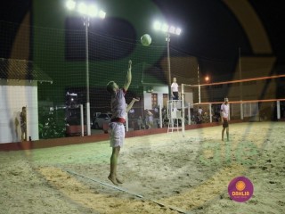 
<a style='margin-left: 5px;' class='btn btn-xs btn-social btn-facebook' href='https://www.facebook.com/sharer/sharer.php?u=https://www.boladovale.com.br/imgs/800-800-90/conteudo/fotos/1438/img7988.jpg' rel='popup' data-width='500' data-height='400'><i class='fa fa-facebook'></i>Compartilhar <span class='hidden-xs'>no Facebook</span>
</a> 
<a class='btn btn-default btn-xs' target='_blank' href='imgs/800-800-90/conteudo/fotos/1438/img7988.jpg'>
<span class='glyphicon glyphicon-cloud-download'></span> Salvar
</a> 
<span></span>