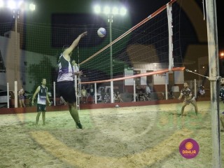 
<a style='margin-left: 5px;' class='btn btn-xs btn-social btn-facebook' href='https://www.facebook.com/sharer/sharer.php?u=https://www.boladovale.com.br/imgs/800-800-90/conteudo/fotos/1438/img8235.jpg' rel='popup' data-width='500' data-height='400'><i class='fa fa-facebook'></i>Compartilhar <span class='hidden-xs'>no Facebook</span>
</a> 
<a class='btn btn-default btn-xs' target='_blank' href='imgs/800-800-90/conteudo/fotos/1438/img8235.jpg'>
<span class='glyphicon glyphicon-cloud-download'></span> Salvar
</a> 
<span></span>