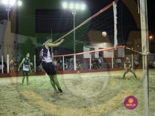 
<a style='margin-left: 5px;' class='btn btn-xs btn-social btn-facebook' href='https://www.facebook.com/sharer/sharer.php?u=https://www.boladovale.com.br/imgs/800-800-90/conteudo/fotos/1438/img8236.jpg' rel='popup' data-width='500' data-height='400'><i class='fa fa-facebook'></i>Compartilhar <span class='hidden-xs'>no Facebook</span>
</a> 
<a class='btn btn-default btn-xs' target='_blank' href='imgs/800-800-90/conteudo/fotos/1438/img8236.jpg'>
<span class='glyphicon glyphicon-cloud-download'></span> Salvar
</a> 
<span></span>