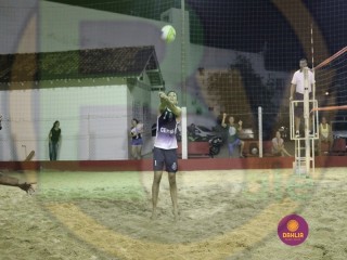 
<a style='margin-left: 5px;' class='btn btn-xs btn-social btn-facebook' href='https://www.facebook.com/sharer/sharer.php?u=https://www.boladovale.com.br/imgs/800-800-90/conteudo/fotos/1438/img8275.jpg' rel='popup' data-width='500' data-height='400'><i class='fa fa-facebook'></i>Compartilhar <span class='hidden-xs'>no Facebook</span>
</a> 
<a class='btn btn-default btn-xs' target='_blank' href='imgs/800-800-90/conteudo/fotos/1438/img8275.jpg'>
<span class='glyphicon glyphicon-cloud-download'></span> Salvar
</a> 
<span></span>