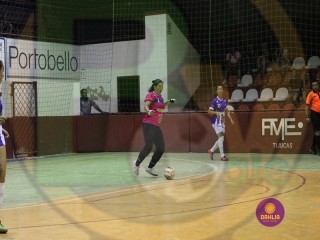 
<a style='margin-left: 5px;' class='btn btn-xs btn-social btn-facebook' href='https://www.facebook.com/sharer/sharer.php?u=https://www.boladovale.com.br/imgs/800-800-90/conteudo/fotos/1439/img7932.jpg' rel='popup' data-width='500' data-height='400'><i class='fa fa-facebook'></i>Compartilhar <span class='hidden-xs'>no Facebook</span>
</a> 
<a class='btn btn-default btn-xs' target='_blank' href='imgs/800-800-90/conteudo/fotos/1439/img7932.jpg'>
<span class='glyphicon glyphicon-cloud-download'></span> Salvar
</a> 
<span></span>