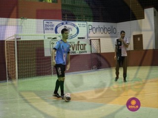 
<a style='margin-left: 5px;' class='btn btn-xs btn-social btn-facebook' href='https://www.facebook.com/sharer/sharer.php?u=https://www.boladovale.com.br/imgs/800-800-90/conteudo/fotos/1440/img8148.jpg' rel='popup' data-width='500' data-height='400'><i class='fa fa-facebook'></i>Compartilhar <span class='hidden-xs'>no Facebook</span>
</a> 
<a class='btn btn-default btn-xs' target='_blank' href='imgs/800-800-90/conteudo/fotos/1440/img8148.jpg'>
<span class='glyphicon glyphicon-cloud-download'></span> Salvar
</a> 
<span></span>