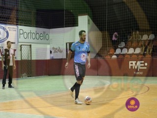 
<a style='margin-left: 5px;' class='btn btn-xs btn-social btn-facebook' href='https://www.facebook.com/sharer/sharer.php?u=https://www.boladovale.com.br/imgs/800-800-90/conteudo/fotos/1440/img8218.jpg' rel='popup' data-width='500' data-height='400'><i class='fa fa-facebook'></i>Compartilhar <span class='hidden-xs'>no Facebook</span>
</a> 
<a class='btn btn-default btn-xs' target='_blank' href='imgs/800-800-90/conteudo/fotos/1440/img8218.jpg'>
<span class='glyphicon glyphicon-cloud-download'></span> Salvar
</a> 
<span></span>