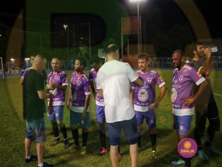 
<a style='margin-left: 5px;' class='btn btn-xs btn-social btn-facebook' href='https://www.facebook.com/sharer/sharer.php?u=https://www.boladovale.com.br/imgs/800-800-90/conteudo/fotos/1441/img8453.jpg' rel='popup' data-width='500' data-height='400'><i class='fa fa-facebook'></i>Compartilhar <span class='hidden-xs'>no Facebook</span>
</a> 
<a class='btn btn-default btn-xs' target='_blank' href='imgs/800-800-90/conteudo/fotos/1441/img8453.jpg'>
<span class='glyphicon glyphicon-cloud-download'></span> Salvar
</a> 
<span></span>