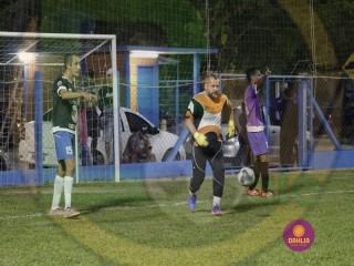 
<a style='margin-left: 5px;' class='btn btn-xs btn-social btn-facebook' href='https://www.facebook.com/sharer/sharer.php?u=https://www.boladovale.com.br/imgs/800-800-90/conteudo/fotos/1441/mg8394.jpg' rel='popup' data-width='500' data-height='400'><i class='fa fa-facebook'></i>Compartilhar <span class='hidden-xs'>no Facebook</span>
</a> 
<a class='btn btn-default btn-xs' target='_blank' href='imgs/800-800-90/conteudo/fotos/1441/mg8394.jpg'>
<span class='glyphicon glyphicon-cloud-download'></span> Salvar
</a> 
<span></span>