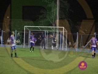 
<a style='margin-left: 5px;' class='btn btn-xs btn-social btn-facebook' href='https://www.facebook.com/sharer/sharer.php?u=https://www.boladovale.com.br/imgs/800-800-90/conteudo/fotos/1441/mg8413.jpg' rel='popup' data-width='500' data-height='400'><i class='fa fa-facebook'></i>Compartilhar <span class='hidden-xs'>no Facebook</span>
</a> 
<a class='btn btn-default btn-xs' target='_blank' href='imgs/800-800-90/conteudo/fotos/1441/mg8413.jpg'>
<span class='glyphicon glyphicon-cloud-download'></span> Salvar
</a> 
<span></span>