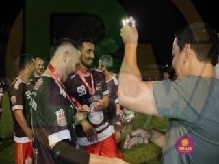 
<a style='margin-left: 5px;' class='btn btn-xs btn-social btn-facebook' href='https://www.facebook.com/sharer/sharer.php?u=https://www.boladovale.com.br/imgs/800-800-90/conteudo/fotos/1442/img8680.jpg' rel='popup' data-width='500' data-height='400'><i class='fa fa-facebook'></i>Compartilhar <span class='hidden-xs'>no Facebook</span>
</a> 
<a class='btn btn-default btn-xs' target='_blank' href='imgs/800-800-90/conteudo/fotos/1442/img8680.jpg'>
<span class='glyphicon glyphicon-cloud-download'></span> Salvar
</a> 
<span></span>
