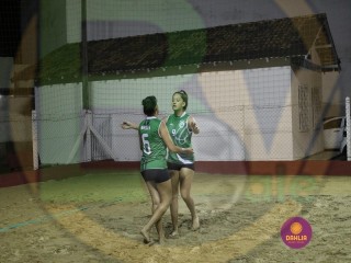 
<a style='margin-left: 5px;' class='btn btn-xs btn-social btn-facebook' href='https://www.facebook.com/sharer/sharer.php?u=https://www.boladovale.com.br/imgs/800-800-90/conteudo/fotos/1443/img8739.jpg' rel='popup' data-width='500' data-height='400'><i class='fa fa-facebook'></i>Compartilhar <span class='hidden-xs'>no Facebook</span>
</a> 
<a class='btn btn-default btn-xs' target='_blank' href='imgs/800-800-90/conteudo/fotos/1443/img8739.jpg'>
<span class='glyphicon glyphicon-cloud-download'></span> Salvar
</a> 
<span></span>
