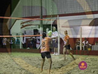 
<a style='margin-left: 5px;' class='btn btn-xs btn-social btn-facebook' href='https://www.facebook.com/sharer/sharer.php?u=https://www.boladovale.com.br/imgs/800-800-90/conteudo/fotos/1443/img8850.jpg' rel='popup' data-width='500' data-height='400'><i class='fa fa-facebook'></i>Compartilhar <span class='hidden-xs'>no Facebook</span>
</a> 
<a class='btn btn-default btn-xs' target='_blank' href='imgs/800-800-90/conteudo/fotos/1443/img8850.jpg'>
<span class='glyphicon glyphicon-cloud-download'></span> Salvar
</a> 
<span></span>