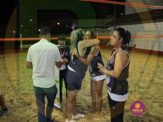 
<a style='margin-left: 5px;' class='btn btn-xs btn-social btn-facebook' href='https://www.facebook.com/sharer/sharer.php?u=https://www.boladovale.com.br/imgs/800-800-90/conteudo/fotos/1443/img8896.jpg' rel='popup' data-width='500' data-height='400'><i class='fa fa-facebook'></i>Compartilhar <span class='hidden-xs'>no Facebook</span>
</a> 
<a class='btn btn-default btn-xs' target='_blank' href='imgs/800-800-90/conteudo/fotos/1443/img8896.jpg'>
<span class='glyphicon glyphicon-cloud-download'></span> Salvar
</a> 
<span></span>