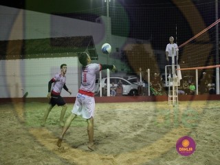 
<a style='margin-left: 5px;' class='btn btn-xs btn-social btn-facebook' href='https://www.facebook.com/sharer/sharer.php?u=https://www.boladovale.com.br/imgs/800-800-90/conteudo/fotos/1444/img9056.jpg' rel='popup' data-width='500' data-height='400'><i class='fa fa-facebook'></i>Compartilhar <span class='hidden-xs'>no Facebook</span>
</a> 
<a class='btn btn-default btn-xs' target='_blank' href='imgs/800-800-90/conteudo/fotos/1444/img9056.jpg'>
<span class='glyphicon glyphicon-cloud-download'></span> Salvar
</a> 
<span></span>