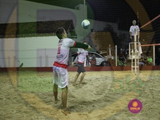 
<a style='margin-left: 5px;' class='btn btn-xs btn-social btn-facebook' href='https://www.facebook.com/sharer/sharer.php?u=https://www.boladovale.com.br/imgs/800-800-90/conteudo/fotos/1444/img9058.jpg' rel='popup' data-width='500' data-height='400'><i class='fa fa-facebook'></i>Compartilhar <span class='hidden-xs'>no Facebook</span>
</a> 
<a class='btn btn-default btn-xs' target='_blank' href='imgs/800-800-90/conteudo/fotos/1444/img9058.jpg'>
<span class='glyphicon glyphicon-cloud-download'></span> Salvar
</a> 
<span></span>