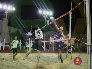 
<a style='margin-left: 5px;' class='btn btn-xs btn-social btn-facebook' href='https://www.facebook.com/sharer/sharer.php?u=https://www.boladovale.com.br/imgs/800-800-90/conteudo/fotos/1444/img9115.jpg' rel='popup' data-width='500' data-height='400'><i class='fa fa-facebook'></i>Compartilhar <span class='hidden-xs'>no Facebook</span>
</a> 
<a class='btn btn-default btn-xs' target='_blank' href='imgs/800-800-90/conteudo/fotos/1444/img9115.jpg'>
<span class='glyphicon glyphicon-cloud-download'></span> Salvar
</a> 
<span></span>