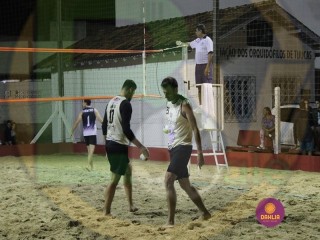 
<a style='margin-left: 5px;' class='btn btn-xs btn-social btn-facebook' href='https://www.facebook.com/sharer/sharer.php?u=https://www.boladovale.com.br/imgs/800-800-90/conteudo/fotos/1444/img9139.jpg' rel='popup' data-width='500' data-height='400'><i class='fa fa-facebook'></i>Compartilhar <span class='hidden-xs'>no Facebook</span>
</a> 
<a class='btn btn-default btn-xs' target='_blank' href='imgs/800-800-90/conteudo/fotos/1444/img9139.jpg'>
<span class='glyphicon glyphicon-cloud-download'></span> Salvar
</a> 
<span></span>