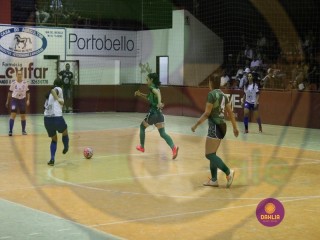 
<a style='margin-left: 5px;' class='btn btn-xs btn-social btn-facebook' href='https://www.facebook.com/sharer/sharer.php?u=https://www.boladovale.com.br/imgs/800-800-90/conteudo/fotos/1445/img8803.jpg' rel='popup' data-width='500' data-height='400'><i class='fa fa-facebook'></i>Compartilhar <span class='hidden-xs'>no Facebook</span>
</a> 
<a class='btn btn-default btn-xs' target='_blank' href='imgs/800-800-90/conteudo/fotos/1445/img8803.jpg'>
<span class='glyphicon glyphicon-cloud-download'></span> Salvar
</a> 
<span></span>