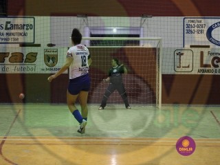 
<a style='margin-left: 5px;' class='btn btn-xs btn-social btn-facebook' href='https://www.facebook.com/sharer/sharer.php?u=https://www.boladovale.com.br/imgs/800-800-90/conteudo/fotos/1445/img8984.jpg' rel='popup' data-width='500' data-height='400'><i class='fa fa-facebook'></i>Compartilhar <span class='hidden-xs'>no Facebook</span>
</a> 
<a class='btn btn-default btn-xs' target='_blank' href='imgs/800-800-90/conteudo/fotos/1445/img8984.jpg'>
<span class='glyphicon glyphicon-cloud-download'></span> Salvar
</a> 
<span></span>