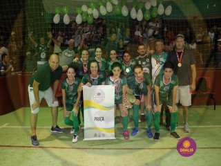 
<a style='margin-left: 5px;' class='btn btn-xs btn-social btn-facebook' href='https://www.facebook.com/sharer/sharer.php?u=https://www.boladovale.com.br/imgs/800-800-90/conteudo/fotos/1445/img9037.jpg' rel='popup' data-width='500' data-height='400'><i class='fa fa-facebook'></i>Compartilhar <span class='hidden-xs'>no Facebook</span>
</a> 
<a class='btn btn-default btn-xs' target='_blank' href='imgs/800-800-90/conteudo/fotos/1445/img9037.jpg'>
<span class='glyphicon glyphicon-cloud-download'></span> Salvar
</a> 
<span></span>