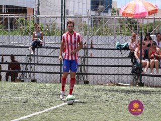 
<a style='margin-left: 5px;' class='btn btn-xs btn-social btn-facebook' href='https://www.facebook.com/sharer/sharer.php?u=https://www.boladovale.com.br/imgs/800-800-90/conteudo/fotos/1449/img0431.jpg' rel='popup' data-width='500' data-height='400'><i class='fa fa-facebook'></i>Compartilhar <span class='hidden-xs'>no Facebook</span>
</a> 
<a class='btn btn-default btn-xs' target='_blank' href='imgs/800-800-90/conteudo/fotos/1449/img0431.jpg'>
<span class='glyphicon glyphicon-cloud-download'></span> Salvar
</a> 
<span></span>