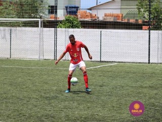 
<a style='margin-left: 5px;' class='btn btn-xs btn-social btn-facebook' href='https://www.facebook.com/sharer/sharer.php?u=https://www.boladovale.com.br/imgs/800-800-90/conteudo/fotos/1449/img0441.jpg' rel='popup' data-width='500' data-height='400'><i class='fa fa-facebook'></i>Compartilhar <span class='hidden-xs'>no Facebook</span>
</a> 
<a class='btn btn-default btn-xs' target='_blank' href='imgs/800-800-90/conteudo/fotos/1449/img0441.jpg'>
<span class='glyphicon glyphicon-cloud-download'></span> Salvar
</a> 
<span></span>