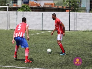 
<a style='margin-left: 5px;' class='btn btn-xs btn-social btn-facebook' href='https://www.facebook.com/sharer/sharer.php?u=https://www.boladovale.com.br/imgs/800-800-90/conteudo/fotos/1449/img0442.jpg' rel='popup' data-width='500' data-height='400'><i class='fa fa-facebook'></i>Compartilhar <span class='hidden-xs'>no Facebook</span>
</a> 
<a class='btn btn-default btn-xs' target='_blank' href='imgs/800-800-90/conteudo/fotos/1449/img0442.jpg'>
<span class='glyphicon glyphicon-cloud-download'></span> Salvar
</a> 
<span></span>