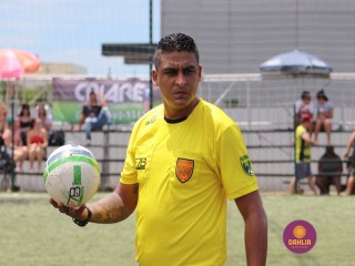 
<a style='margin-left: 5px;' class='btn btn-xs btn-social btn-facebook' href='https://www.facebook.com/sharer/sharer.php?u=https://www.boladovale.com.br/imgs/800-800-90/conteudo/fotos/1449/img0457.jpg' rel='popup' data-width='500' data-height='400'><i class='fa fa-facebook'></i>Compartilhar <span class='hidden-xs'>no Facebook</span>
</a> 
<a class='btn btn-default btn-xs' target='_blank' href='imgs/800-800-90/conteudo/fotos/1449/img0457.jpg'>
<span class='glyphicon glyphicon-cloud-download'></span> Salvar
</a> 
<span></span>