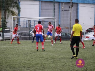 
<a style='margin-left: 5px;' class='btn btn-xs btn-social btn-facebook' href='https://www.facebook.com/sharer/sharer.php?u=https://www.boladovale.com.br/imgs/800-800-90/conteudo/fotos/1449/img0496.jpg' rel='popup' data-width='500' data-height='400'><i class='fa fa-facebook'></i>Compartilhar <span class='hidden-xs'>no Facebook</span>
</a> 
<a class='btn btn-default btn-xs' target='_blank' href='imgs/800-800-90/conteudo/fotos/1449/img0496.jpg'>
<span class='glyphicon glyphicon-cloud-download'></span> Salvar
</a> 
<span></span>