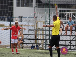 
<a style='margin-left: 5px;' class='btn btn-xs btn-social btn-facebook' href='https://www.facebook.com/sharer/sharer.php?u=https://www.boladovale.com.br/imgs/800-800-90/conteudo/fotos/1449/img0502.jpg' rel='popup' data-width='500' data-height='400'><i class='fa fa-facebook'></i>Compartilhar <span class='hidden-xs'>no Facebook</span>
</a> 
<a class='btn btn-default btn-xs' target='_blank' href='imgs/800-800-90/conteudo/fotos/1449/img0502.jpg'>
<span class='glyphicon glyphicon-cloud-download'></span> Salvar
</a> 
<span></span>