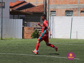 
<a style='margin-left: 5px;' class='btn btn-xs btn-social btn-facebook' href='https://www.facebook.com/sharer/sharer.php?u=https://www.boladovale.com.br/imgs/800-800-90/conteudo/fotos/1450/img0707.jpg' rel='popup' data-width='500' data-height='400'><i class='fa fa-facebook'></i>Compartilhar <span class='hidden-xs'>no Facebook</span>
</a> 
<a class='btn btn-default btn-xs' target='_blank' href='imgs/800-800-90/conteudo/fotos/1450/img0707.jpg'>
<span class='glyphicon glyphicon-cloud-download'></span> Salvar
</a> 
<span></span>