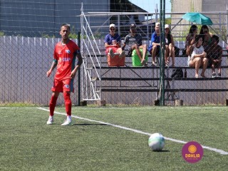 
<a style='margin-left: 5px;' class='btn btn-xs btn-social btn-facebook' href='https://www.facebook.com/sharer/sharer.php?u=https://www.boladovale.com.br/imgs/800-800-90/conteudo/fotos/1450/img0721.jpg' rel='popup' data-width='500' data-height='400'><i class='fa fa-facebook'></i>Compartilhar <span class='hidden-xs'>no Facebook</span>
</a> 
<a class='btn btn-default btn-xs' target='_blank' href='imgs/800-800-90/conteudo/fotos/1450/img0721.jpg'>
<span class='glyphicon glyphicon-cloud-download'></span> Salvar
</a> 
<span></span>