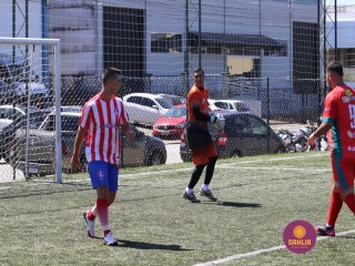 
<a style='margin-left: 5px;' class='btn btn-xs btn-social btn-facebook' href='https://www.facebook.com/sharer/sharer.php?u=https://www.boladovale.com.br/imgs/800-800-90/conteudo/fotos/1450/img0752.jpg' rel='popup' data-width='500' data-height='400'><i class='fa fa-facebook'></i>Compartilhar <span class='hidden-xs'>no Facebook</span>
</a> 
<a class='btn btn-default btn-xs' target='_blank' href='imgs/800-800-90/conteudo/fotos/1450/img0752.jpg'>
<span class='glyphicon glyphicon-cloud-download'></span> Salvar
</a> 
<span></span>