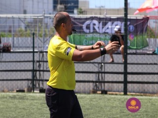 
<a style='margin-left: 5px;' class='btn btn-xs btn-social btn-facebook' href='https://www.facebook.com/sharer/sharer.php?u=https://www.boladovale.com.br/imgs/800-800-90/conteudo/fotos/1450/img0767.jpg' rel='popup' data-width='500' data-height='400'><i class='fa fa-facebook'></i>Compartilhar <span class='hidden-xs'>no Facebook</span>
</a> 
<a class='btn btn-default btn-xs' target='_blank' href='imgs/800-800-90/conteudo/fotos/1450/img0767.jpg'>
<span class='glyphicon glyphicon-cloud-download'></span> Salvar
</a> 
<span></span>