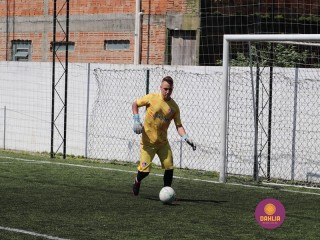 
<a style='margin-left: 5px;' class='btn btn-xs btn-social btn-facebook' href='https://www.facebook.com/sharer/sharer.php?u=https://www.boladovale.com.br/imgs/800-800-90/conteudo/fotos/1450/img0771.jpg' rel='popup' data-width='500' data-height='400'><i class='fa fa-facebook'></i>Compartilhar <span class='hidden-xs'>no Facebook</span>
</a> 
<a class='btn btn-default btn-xs' target='_blank' href='imgs/800-800-90/conteudo/fotos/1450/img0771.jpg'>
<span class='glyphicon glyphicon-cloud-download'></span> Salvar
</a> 
<span></span>