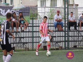 
<a style='margin-left: 5px;' class='btn btn-xs btn-social btn-facebook' href='https://www.facebook.com/sharer/sharer.php?u=https://www.boladovale.com.br/imgs/800-800-90/conteudo/fotos/1451/img0543.jpg' rel='popup' data-width='500' data-height='400'><i class='fa fa-facebook'></i>Compartilhar <span class='hidden-xs'>no Facebook</span>
</a> 
<a class='btn btn-default btn-xs' target='_blank' href='imgs/800-800-90/conteudo/fotos/1451/img0543.jpg'>
<span class='glyphicon glyphicon-cloud-download'></span> Salvar
</a> 
<span></span>