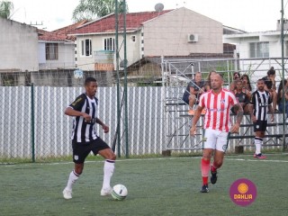 
<a style='margin-left: 5px;' class='btn btn-xs btn-social btn-facebook' href='https://www.facebook.com/sharer/sharer.php?u=https://www.boladovale.com.br/imgs/800-800-90/conteudo/fotos/1451/img0601.jpg' rel='popup' data-width='500' data-height='400'><i class='fa fa-facebook'></i>Compartilhar <span class='hidden-xs'>no Facebook</span>
</a> 
<a class='btn btn-default btn-xs' target='_blank' href='imgs/800-800-90/conteudo/fotos/1451/img0601.jpg'>
<span class='glyphicon glyphicon-cloud-download'></span> Salvar
</a> 
<span></span>