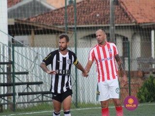 
<a style='margin-left: 5px;' class='btn btn-xs btn-social btn-facebook' href='https://www.facebook.com/sharer/sharer.php?u=https://www.boladovale.com.br/imgs/800-800-90/conteudo/fotos/1451/img0610.jpg' rel='popup' data-width='500' data-height='400'><i class='fa fa-facebook'></i>Compartilhar <span class='hidden-xs'>no Facebook</span>
</a> 
<a class='btn btn-default btn-xs' target='_blank' href='imgs/800-800-90/conteudo/fotos/1451/img0610.jpg'>
<span class='glyphicon glyphicon-cloud-download'></span> Salvar
</a> 
<span></span>