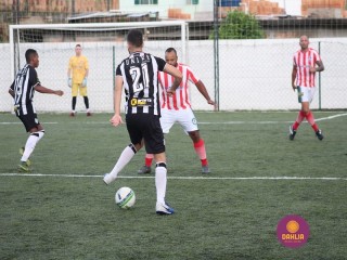 
<a style='margin-left: 5px;' class='btn btn-xs btn-social btn-facebook' href='https://www.facebook.com/sharer/sharer.php?u=https://www.boladovale.com.br/imgs/800-800-90/conteudo/fotos/1451/img0611.jpg' rel='popup' data-width='500' data-height='400'><i class='fa fa-facebook'></i>Compartilhar <span class='hidden-xs'>no Facebook</span>
</a> 
<a class='btn btn-default btn-xs' target='_blank' href='imgs/800-800-90/conteudo/fotos/1451/img0611.jpg'>
<span class='glyphicon glyphicon-cloud-download'></span> Salvar
</a> 
<span></span>