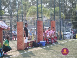 
<a style='margin-left: 5px;' class='btn btn-xs btn-social btn-facebook' href='https://www.facebook.com/sharer/sharer.php?u=https://www.boladovale.com.br/imgs/800-800-90/conteudo/fotos/1451/img0655.jpg' rel='popup' data-width='500' data-height='400'><i class='fa fa-facebook'></i>Compartilhar <span class='hidden-xs'>no Facebook</span>
</a> 
<a class='btn btn-default btn-xs' target='_blank' href='imgs/800-800-90/conteudo/fotos/1451/img0655.jpg'>
<span class='glyphicon glyphicon-cloud-download'></span> Salvar
</a> 
<span></span>