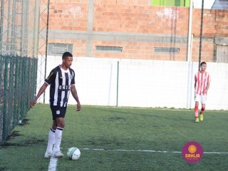 
<a style='margin-left: 5px;' class='btn btn-xs btn-social btn-facebook' href='https://www.facebook.com/sharer/sharer.php?u=https://www.boladovale.com.br/imgs/800-800-90/conteudo/fotos/1451/img0703.jpg' rel='popup' data-width='500' data-height='400'><i class='fa fa-facebook'></i>Compartilhar <span class='hidden-xs'>no Facebook</span>
</a> 
<a class='btn btn-default btn-xs' target='_blank' href='imgs/800-800-90/conteudo/fotos/1451/img0703.jpg'>
<span class='glyphicon glyphicon-cloud-download'></span> Salvar
</a> 
<span></span>