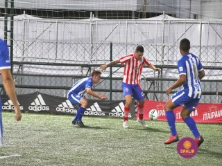 
<a style='margin-left: 5px;' class='btn btn-xs btn-social btn-facebook' href='https://www.facebook.com/sharer/sharer.php?u=https://www.boladovale.com.br/imgs/800-800-90/conteudo/fotos/1452/img1080.jpg' rel='popup' data-width='500' data-height='400'><i class='fa fa-facebook'></i>Compartilhar <span class='hidden-xs'>no Facebook</span>
</a> 
<a class='btn btn-default btn-xs' target='_blank' href='imgs/800-800-90/conteudo/fotos/1452/img1080.jpg'>
<span class='glyphicon glyphicon-cloud-download'></span> Salvar
</a> 
<span></span>