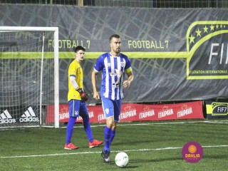 
<a style='margin-left: 5px;' class='btn btn-xs btn-social btn-facebook' href='https://www.facebook.com/sharer/sharer.php?u=https://www.boladovale.com.br/imgs/800-800-90/conteudo/fotos/1452/img1093.jpg' rel='popup' data-width='500' data-height='400'><i class='fa fa-facebook'></i>Compartilhar <span class='hidden-xs'>no Facebook</span>
</a> 
<a class='btn btn-default btn-xs' target='_blank' href='imgs/800-800-90/conteudo/fotos/1452/img1093.jpg'>
<span class='glyphicon glyphicon-cloud-download'></span> Salvar
</a> 
<span></span>