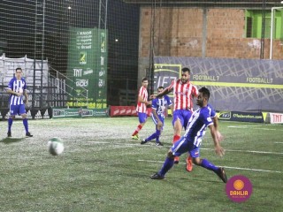 
<a style='margin-left: 5px;' class='btn btn-xs btn-social btn-facebook' href='https://www.facebook.com/sharer/sharer.php?u=https://www.boladovale.com.br/imgs/800-800-90/conteudo/fotos/1452/img1096.jpg' rel='popup' data-width='500' data-height='400'><i class='fa fa-facebook'></i>Compartilhar <span class='hidden-xs'>no Facebook</span>
</a> 
<a class='btn btn-default btn-xs' target='_blank' href='imgs/800-800-90/conteudo/fotos/1452/img1096.jpg'>
<span class='glyphicon glyphicon-cloud-download'></span> Salvar
</a> 
<span></span>