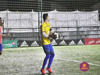 
<a style='margin-left: 5px;' class='btn btn-xs btn-social btn-facebook' href='https://www.facebook.com/sharer/sharer.php?u=https://www.boladovale.com.br/imgs/800-800-90/conteudo/fotos/1452/img1100.jpg' rel='popup' data-width='500' data-height='400'><i class='fa fa-facebook'></i>Compartilhar <span class='hidden-xs'>no Facebook</span>
</a> 
<a class='btn btn-default btn-xs' target='_blank' href='imgs/800-800-90/conteudo/fotos/1452/img1100.jpg'>
<span class='glyphicon glyphicon-cloud-download'></span> Salvar
</a> 
<span></span>