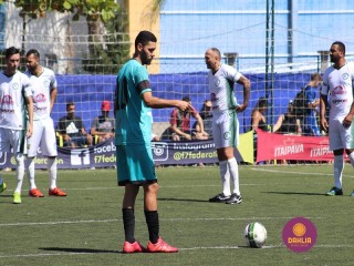 
<a style='margin-left: 5px;' class='btn btn-xs btn-social btn-facebook' href='https://www.facebook.com/sharer/sharer.php?u=https://www.boladovale.com.br/imgs/800-800-90/conteudo/fotos/1453/img1148.jpg' rel='popup' data-width='500' data-height='400'><i class='fa fa-facebook'></i>Compartilhar <span class='hidden-xs'>no Facebook</span>
</a> 
<a class='btn btn-default btn-xs' target='_blank' href='imgs/800-800-90/conteudo/fotos/1453/img1148.jpg'>
<span class='glyphicon glyphicon-cloud-download'></span> Salvar
</a> 
<span></span>