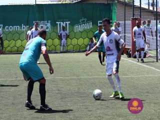
<a style='margin-left: 5px;' class='btn btn-xs btn-social btn-facebook' href='https://www.facebook.com/sharer/sharer.php?u=https://www.boladovale.com.br/imgs/800-800-90/conteudo/fotos/1453/img1249.jpg' rel='popup' data-width='500' data-height='400'><i class='fa fa-facebook'></i>Compartilhar <span class='hidden-xs'>no Facebook</span>
</a> 
<a class='btn btn-default btn-xs' target='_blank' href='imgs/800-800-90/conteudo/fotos/1453/img1249.jpg'>
<span class='glyphicon glyphicon-cloud-download'></span> Salvar
</a> 
<span></span>