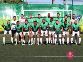 
<a style='margin-left: 5px;' class='btn btn-xs btn-social btn-facebook' href='https://www.facebook.com/sharer/sharer.php?u=https://www.boladovale.com.br/imgs/800-800-90/conteudo/fotos/1454/img1257.jpg' rel='popup' data-width='500' data-height='400'><i class='fa fa-facebook'></i>Compartilhar <span class='hidden-xs'>no Facebook</span>
</a> 
<a class='btn btn-default btn-xs' target='_blank' href='imgs/800-800-90/conteudo/fotos/1454/img1257.jpg'>
<span class='glyphicon glyphicon-cloud-download'></span> Salvar
</a> 
<span></span>
