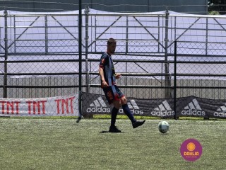 
<a style='margin-left: 5px;' class='btn btn-xs btn-social btn-facebook' href='https://www.facebook.com/sharer/sharer.php?u=https://www.boladovale.com.br/imgs/800-800-90/conteudo/fotos/1455/img1461.jpg' rel='popup' data-width='500' data-height='400'><i class='fa fa-facebook'></i>Compartilhar <span class='hidden-xs'>no Facebook</span>
</a> 
<a class='btn btn-default btn-xs' target='_blank' href='imgs/800-800-90/conteudo/fotos/1455/img1461.jpg'>
<span class='glyphicon glyphicon-cloud-download'></span> Salvar
</a> 
<span></span>