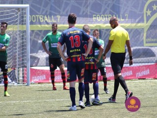 
<a style='margin-left: 5px;' class='btn btn-xs btn-social btn-facebook' href='https://www.facebook.com/sharer/sharer.php?u=https://www.boladovale.com.br/imgs/800-800-90/conteudo/fotos/1455/img1487.jpg' rel='popup' data-width='500' data-height='400'><i class='fa fa-facebook'></i>Compartilhar <span class='hidden-xs'>no Facebook</span>
</a> 
<a class='btn btn-default btn-xs' target='_blank' href='imgs/800-800-90/conteudo/fotos/1455/img1487.jpg'>
<span class='glyphicon glyphicon-cloud-download'></span> Salvar
</a> 
<span></span>