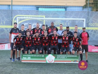 
<a style='margin-left: 5px;' class='btn btn-xs btn-social btn-facebook' href='https://www.facebook.com/sharer/sharer.php?u=https://www.boladovale.com.br/imgs/800-800-90/conteudo/fotos/1456/img1529.jpg' rel='popup' data-width='500' data-height='400'><i class='fa fa-facebook'></i>Compartilhar <span class='hidden-xs'>no Facebook</span>
</a> 
<a class='btn btn-default btn-xs' target='_blank' href='imgs/800-800-90/conteudo/fotos/1456/img1529.jpg'>
<span class='glyphicon glyphicon-cloud-download'></span> Salvar
</a> 
<span></span>